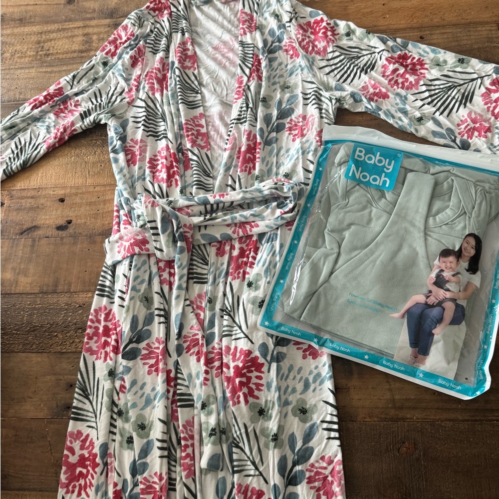 Maternity Robe & Matching Newborn knotted gown/hat set
